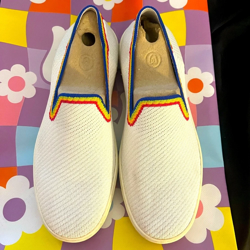 Rainbow Rothy’s rainbow 🌈 👟 - Picture 1 of 9